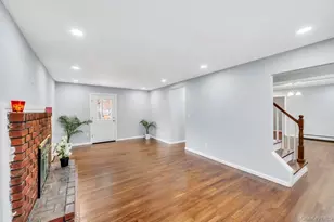 4 Dourland Rd, Medford, NY 11763 - Photo 13