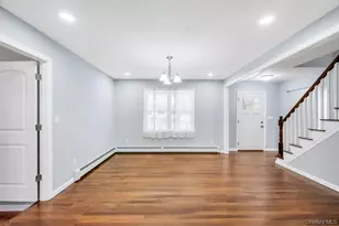 4 Dourland Rd, Medford, NY 11763 - Photo 17