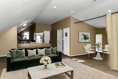 2864 Wilson Avenue, Bellmore, NY 11710 - Photo 21