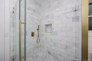 730 Boelsen Dr, Westbury, NY 11590 - Photo 15