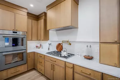 730 Boelsen Drive, Westbury, NY 11590 - Photo 7