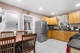42 Warren St, New Rochelle, NY 10801 - Photo 3