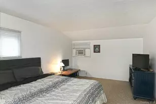 4 Deepdale Dr, Brentwood, NY 11717 - Photo 23