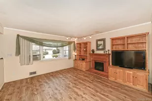 4 Deepdale Dr, Brentwood, NY 11717 - Photo 5