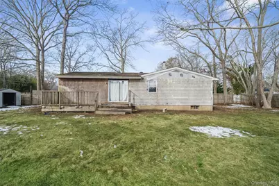 4 Laurel Lane, Shirley, NY 11967 - Photo 25