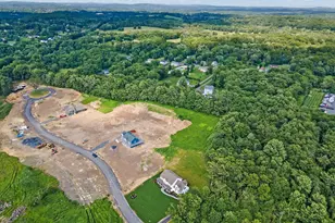 77 Peale Pl, Montgomery, NY 12549 - Photo 5