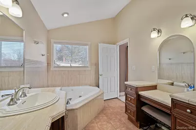 99 Poe Street, Hartsdale, NY 10530 - Photo 27