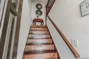 228-20 Edgewood, Rosedale, NY 11413 - Photo 5