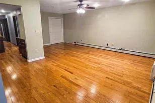 228-20 Edgewood, Rosedale, NY 11413 - Photo 7