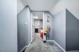 39 Andrews Ave, Wheatley Heights, NY 11798 - Photo 11