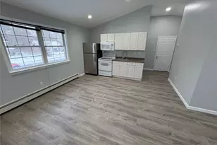 10 Matsunaye Dr, Medford, NY 11763 - Photo 3