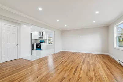 232 Berkshire Drive, Farmingville, NY 11738 - Photo 3