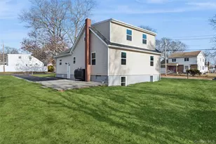 232 Berkshire Dr, Farmingville, NY 11738 - Photo 47