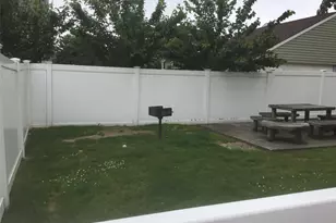 51 Smith St, Merrick, NY 11566 - Photo 5