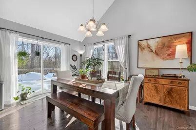 31 Greenshire Way, Walden, NY 12586 - Photo 9