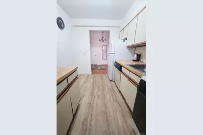 99-63 66Ave #C5, Rego Park, NY 11374 - Photo 5