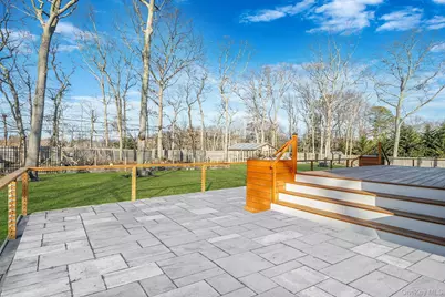 7 Sander Court, Middle Island, NY 11953 - Photo 39