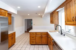 163 W Park Ave, Pearl River, NY 10965 - Photo 19