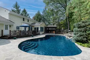 163 W Park Ave, Pearl River, NY 10965 - Photo 35