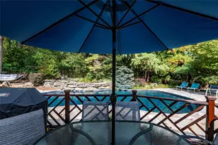 163 W Park Ave, Pearl River, NY 10965 - Photo 33