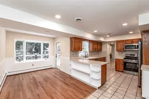 163 W Park Ave, Pearl River, NY 10965 - Photo 17