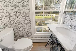 131 Turkey Ln, Cold Spring Harbor, NY 11724 - Photo 15