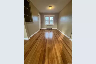 243 Lee Avenue, Hicksville, NY 11801 - Photo 3