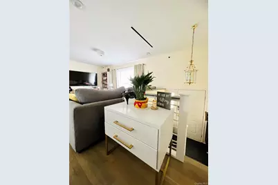 66 Smith Street, Glen Cove, NY 11542 - Photo 29