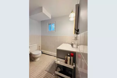 66 Smith Street, Glen Cove, NY 11542 - Photo 17