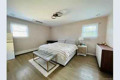 66 Smith Street, Glen Cove, NY 11542 - Photo 9