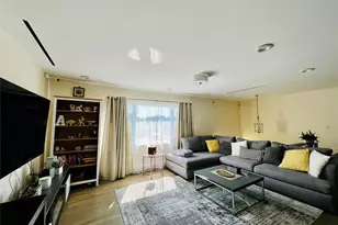 66 Smith St, Glen Cove, NY 11542 - Photo 5