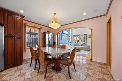 8132 265th Street, Glen Oaks, NY 11004 - Photo 9