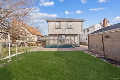 8132 265th Street, Glen Oaks, NY 11004 - Photo 33