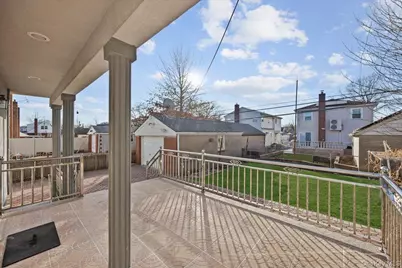 8132 265th Street, Glen Oaks, NY 11004 - Photo 35