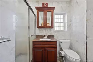 81-32 265th St, Glen Oaks, NY 11004 - Photo 15