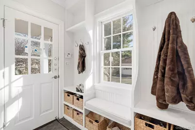 221 Paine Avenue, New Rochelle, NY 10804 - Photo 17