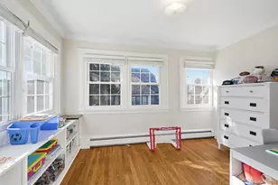 221 Paine Ave, New Rochelle, NY 10804 - Photo 21