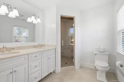 221 Paine Avenue, New Rochelle, NY 10804 - Photo 19