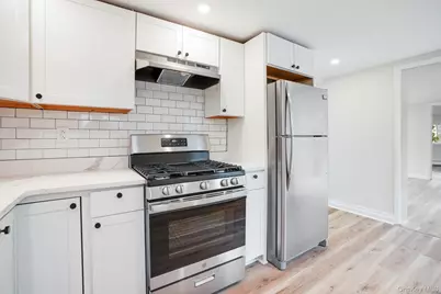 3 Pond Road, Hyde Park, NY 12601 - Photo 11