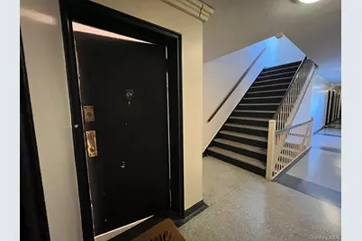 75-08 Bell Boulevard #2J, Bayside, NY 11364 - Photo 5