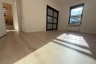 75-08 Bell Blvd, Bayside, NY 11364 - Photo 19