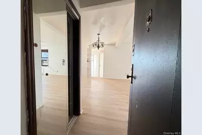 75-08 Bell Boulevard #2J, Bayside, NY 11364 - Photo 5