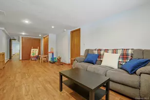 42 Briarwood Dr, New City, NY 10956 - Photo 25