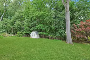 42 Briarwood Dr, New City, NY 10956 - Photo 5
