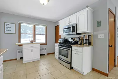 42 Briarwood Drive, New City, NY 10956 - Photo 17