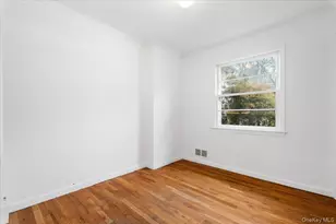 171 Norman Rd, New Rochelle, NY 10804 - Photo 11