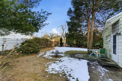 2377 Stewart Avenue, Westbury, NY 11590 - Photo 19