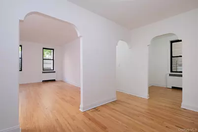 340 E Mosholu Parkway S #1-A, Bronx, NY 10458 - Photo 1