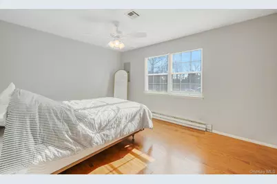 423 Woodbridge Drive #B, Ridge, NY 11961 - Photo 17