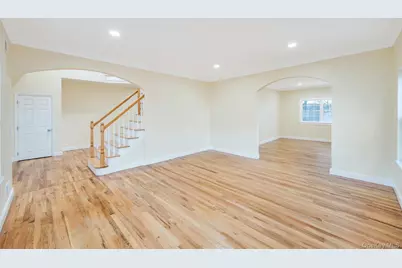 1 Crystal Court, Smithtown, NY 11787 - Photo 15